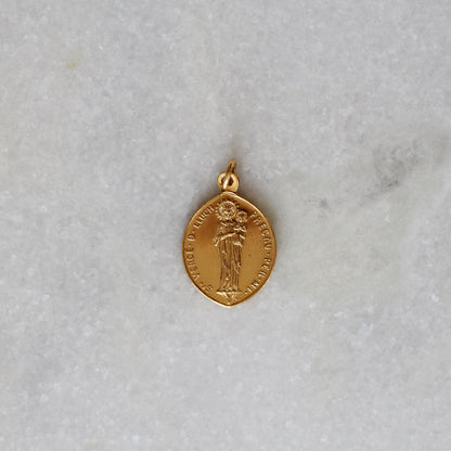 Lady Lluc Pendant